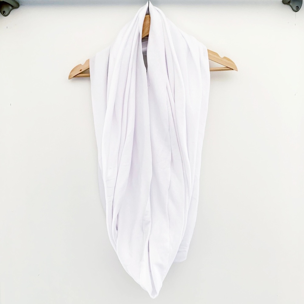 American Apparel Circle Scarf